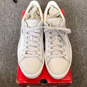 Men’s Puma Classic sneakers